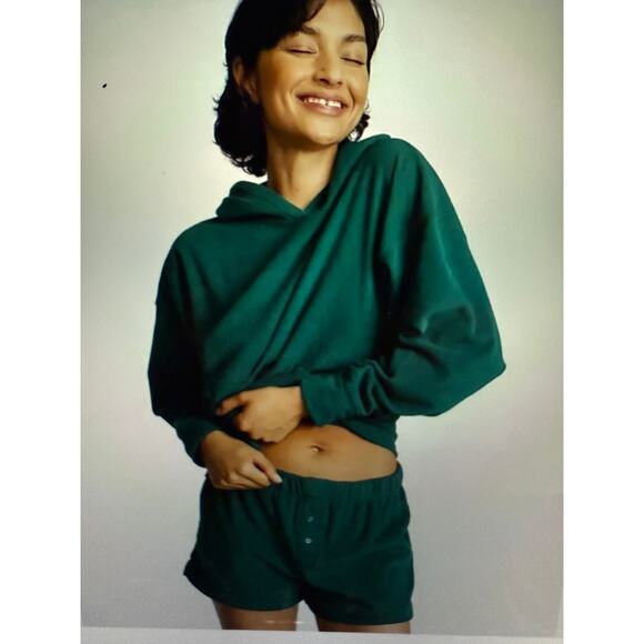 NWT Victoria’s Secret Polar Fleece Hoodie with Shorts Set Size XXL - Picture 3 of 9